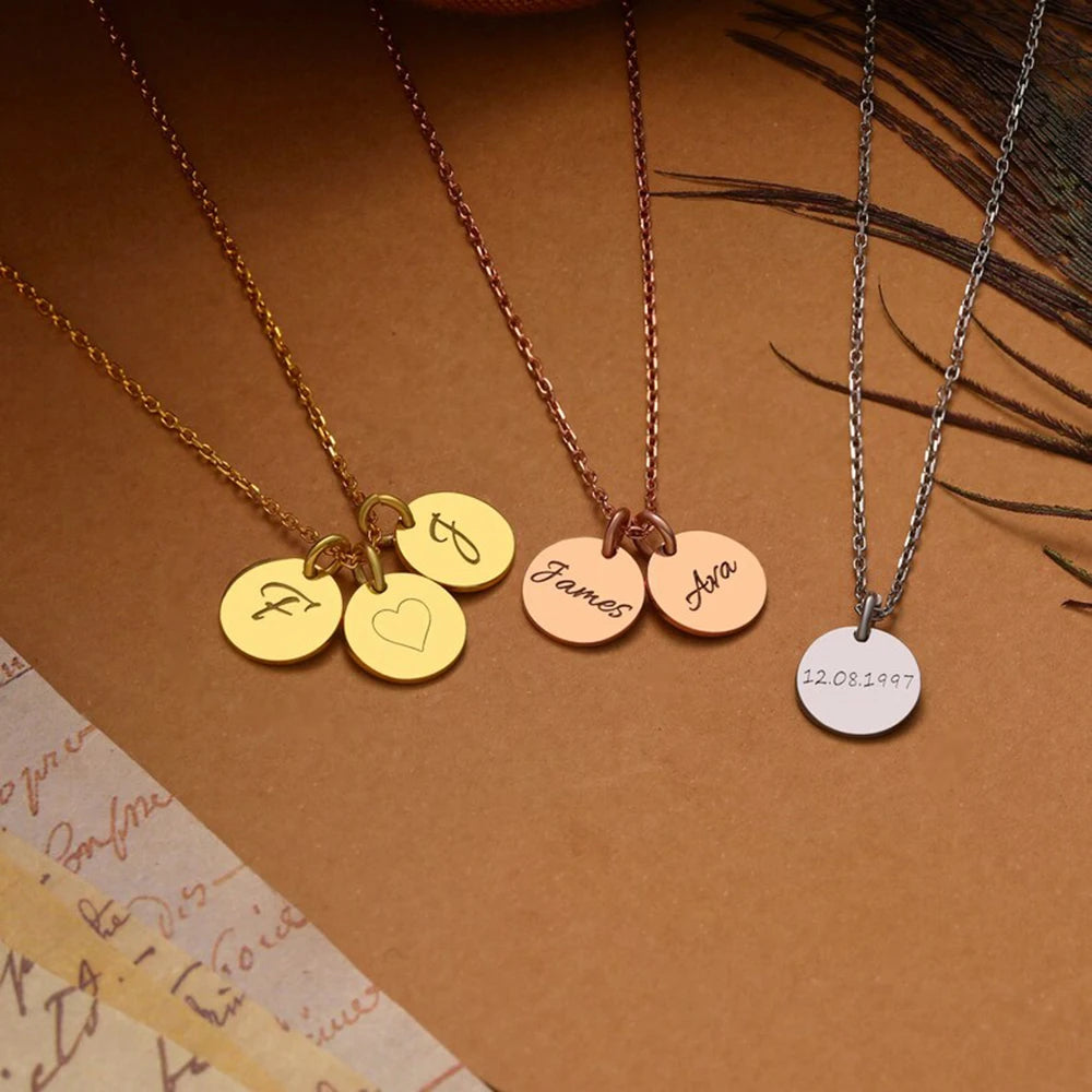Engraved Family Circle Name Necklace for Mom
