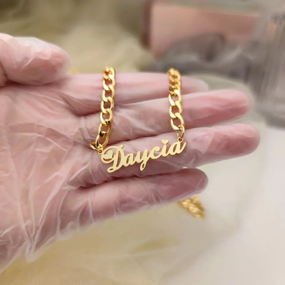 Figaro Chain Name Necklace